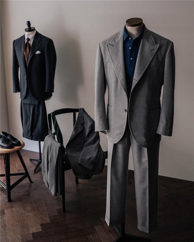 高端服裝設(shè)計(jì)成都西裝定制店｜平價(jià)品牌保舉｜洋裝定制評(píng)分排名精選